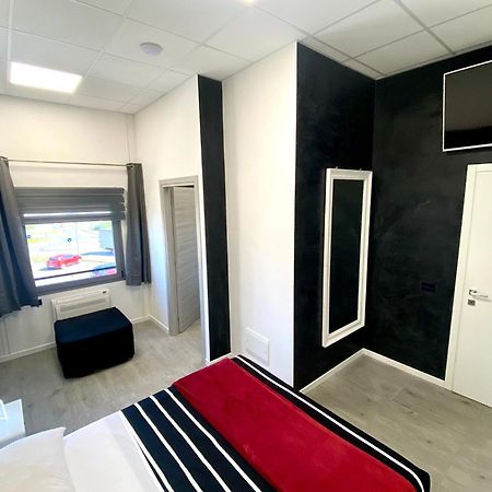 Hotel Tech Brembate Luaran gambar