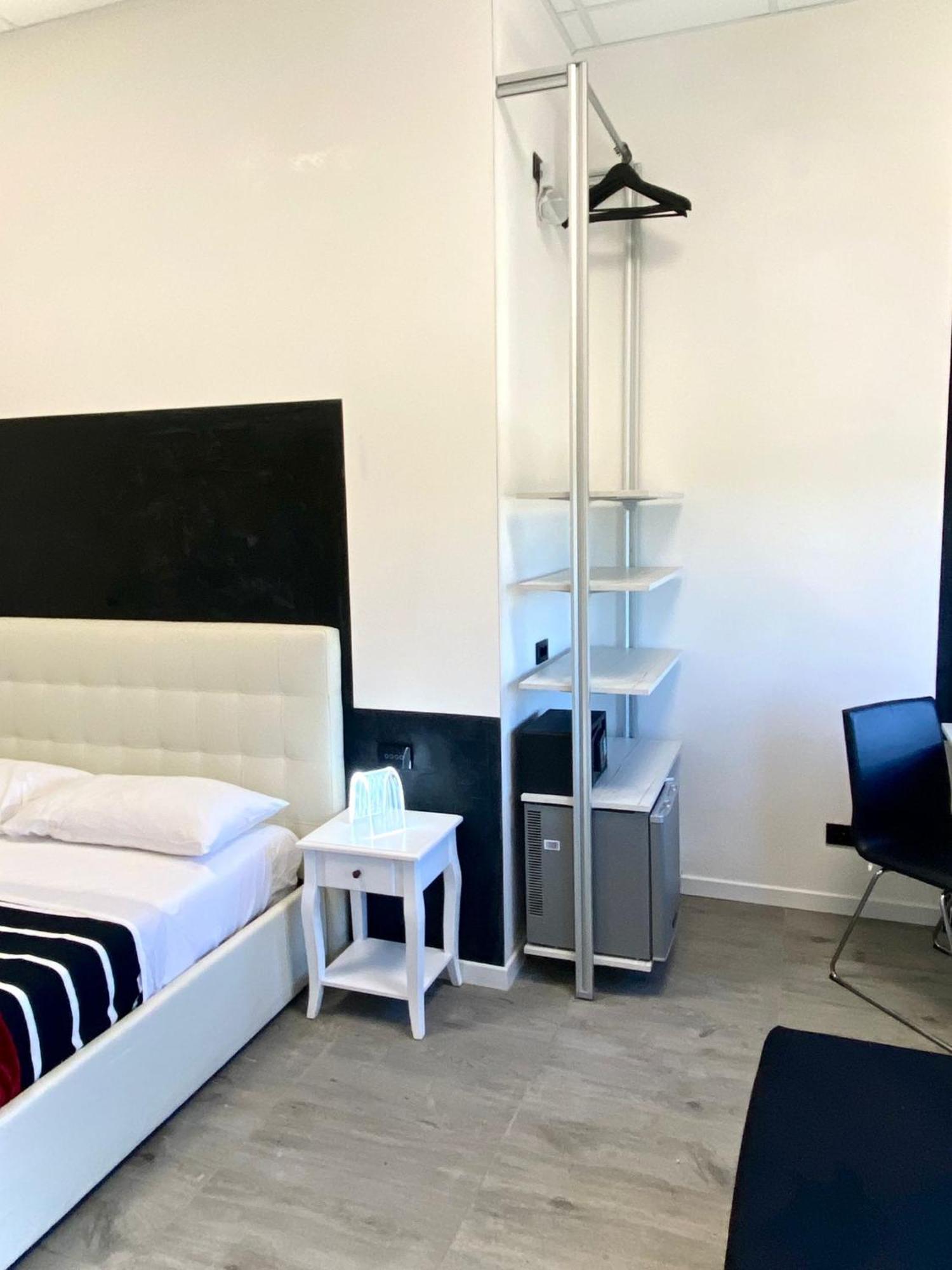 Hotel Tech Brembate Luaran gambar