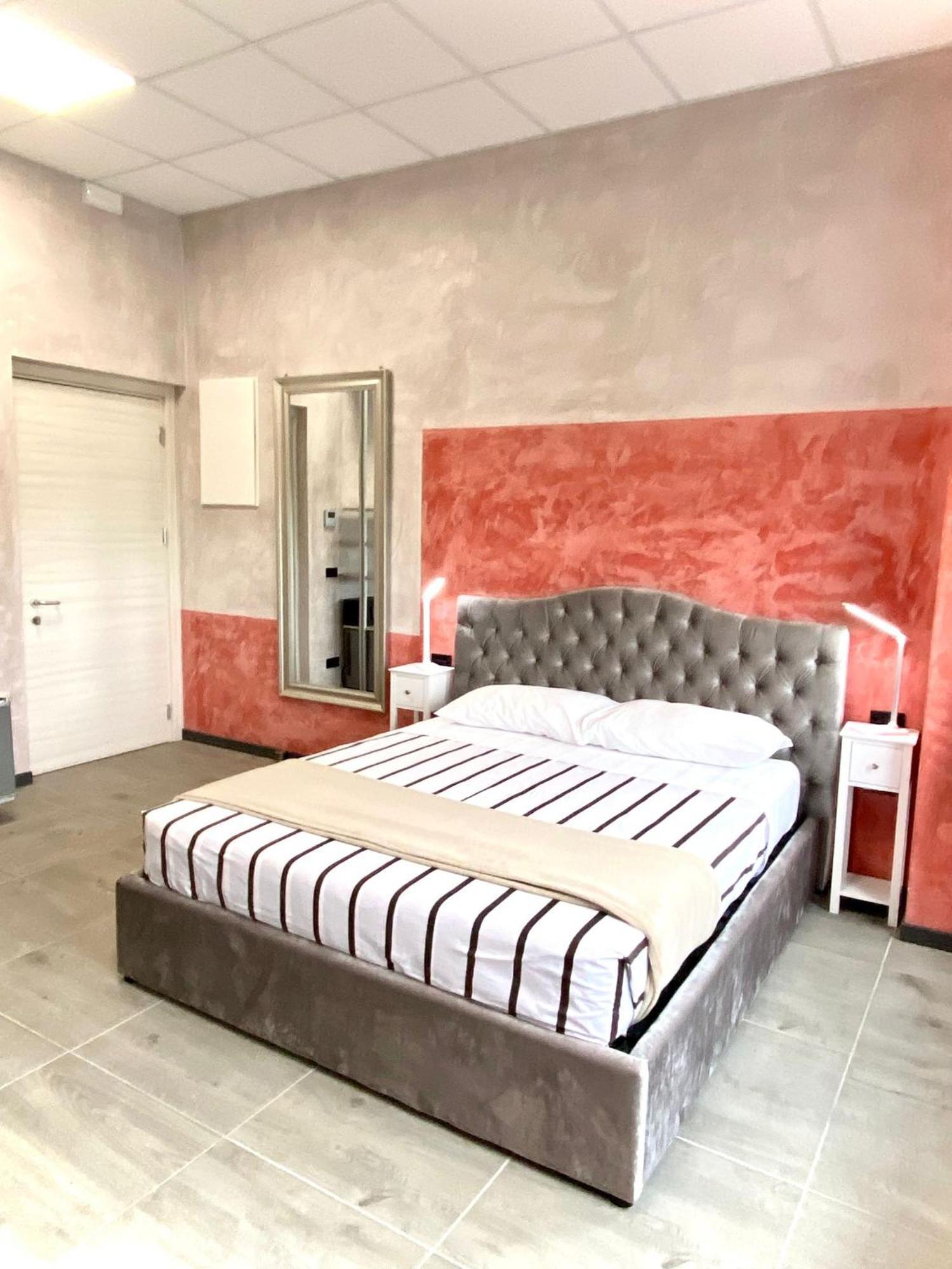 Hotel Tech Brembate Luaran gambar